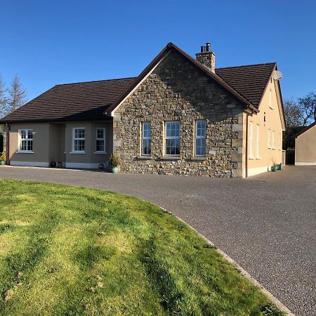 The Bungalow Vila Omagh Exterior foto